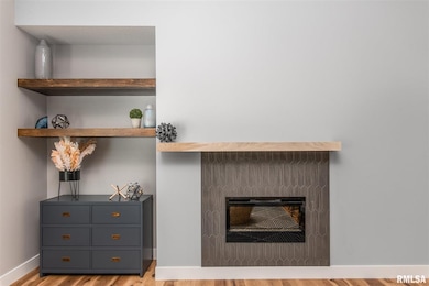 4931 Willow Cir, Davenport, IA 52806 - photo 4