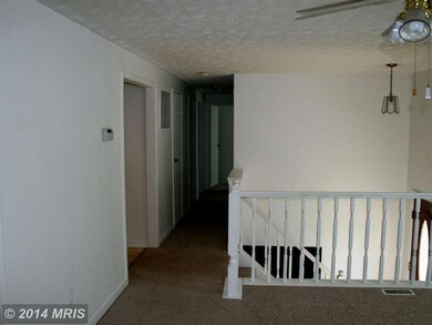 8760 Lowell Rd, Pomfret, MD 20675 - photo 4