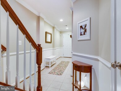 15677 John Diskin Cir unit 132, Woodbridge, VA 22191 - photo 4