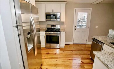 74 Warner St unit 1, Newport, RI 02840 - photo 3