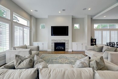 1718 Ebony Ln, Houston, TX 77018 - photo 5