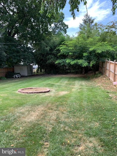 18819 Preston Rd, Hagerstown, MD 21742 - photo 3