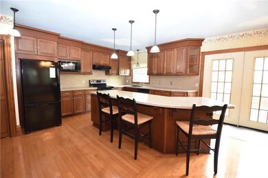 724 North St, Jim Thorpe, PA 18229 - photo 3