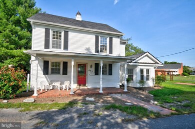 489 Zea St, Strasburg, VA 22657 - photo 4