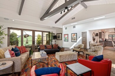 07 - Living Room