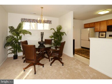 221 Windsor Ct, Glen Mills, PA 19342 - photo 5