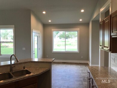 5762 Stagecoach Ln, Homedale, ID 83628 - photo 7