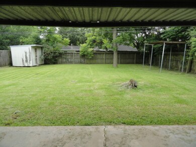 9750 Santa Monica Blvd, Houston, TX 77089 - photo 6