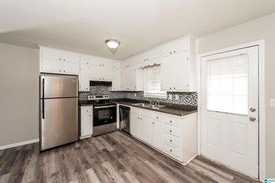 201 Jupiter Dr, Center Point, AL 35215 - photo 5