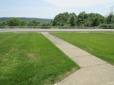 1031 E Front St, Berwick, PA 18603 - photo 4