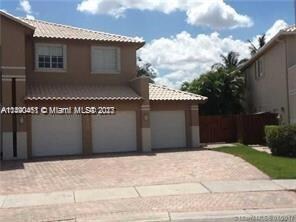 11390 NW 61st St, Doral, FL 33178 - photo 2