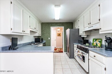 140 Chadwick Dr, Macon, GA 31210 - photo 7