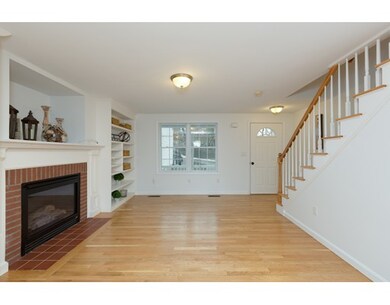 29 Meghan Ln unit 29, Dracut, MA 01826 - photo 2