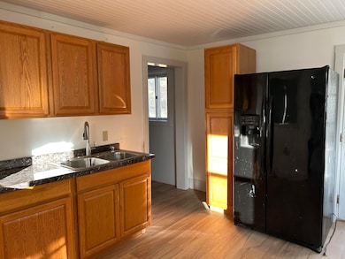 202 N Staffon St, Ludington, MI 49431 - photo 6