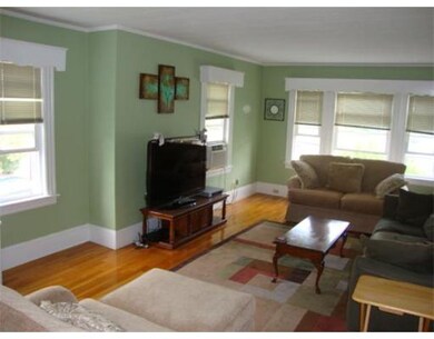 55-A&B Swan St, Lawrence, MA 01841 - photo 3