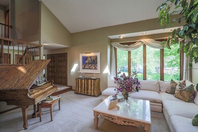 1616 Hedg Ct, Naperville, IL 60565 - photo 4