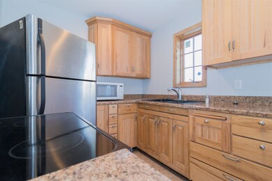 10 Jackson St, Rochester, NH 03867 - photo 6