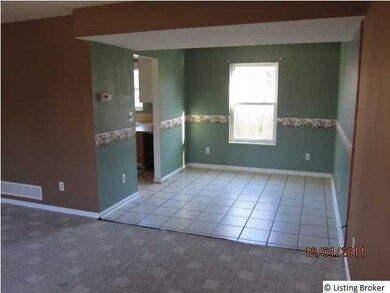 8301 Vaughn Mill Rd, Louisville, KY 40228 - photo 5