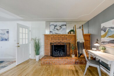 5222 Debbie Ln, Redding, CA 96002 - photo 3