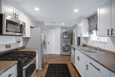 2727 E University Dr Lot 52-10