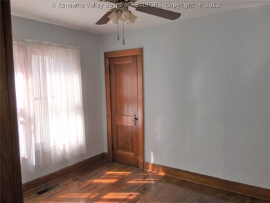 335 19th St, Dunbar, WV 25064 - photo 6