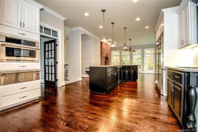 This kitchen is a chef's delight. The elongated is