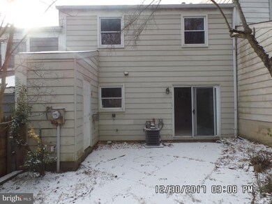 12117 Dove Cir, Laurel, MD 20708 - photo 4