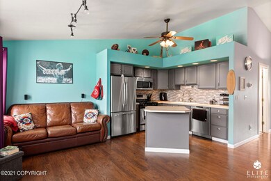 7-web-or-mls-10288 Jamestown Dr (5 of 19