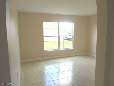 2809 NE 2nd Ave, Cape Coral, FL 33909 - photo 3