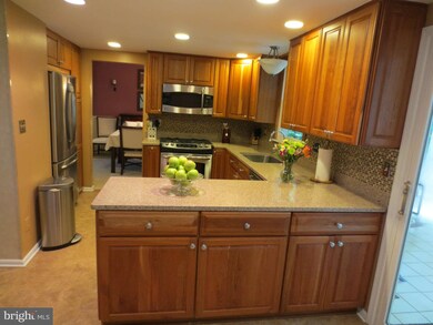 13105 Pine Rd, Bowie, MD 20720 - photo 5