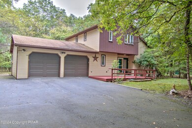 54 Honeysuckle Dr, Jim Thorpe, PA 18229 - photo 2