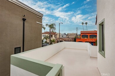 224 Pomona Ave, Long Beach, CA 90803 - photo 6