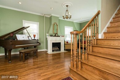 10719 Marietta St, Glenn Dale, MD 20769 - photo 4