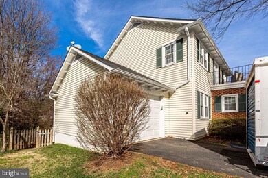 6104 Windward Dr, Burke, VA 22015 - photo 6