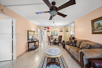 Century Village unit 209A, Pembroke Pines, FL 33027 - photo 4