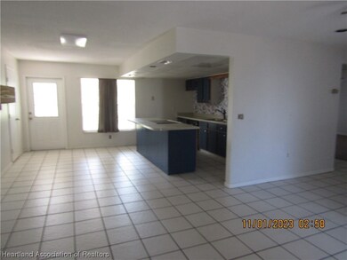 189 S Huntley Dr, Lake Placid, FL 33852 - photo 3