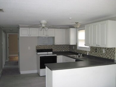 79 Line St, Feeding Hills, MA 01030 - photo 3