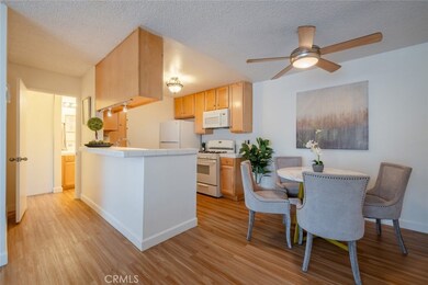 365 Burchett St unit 316, Glendale, CA 91203 - photo 6