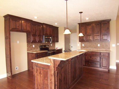 1332 S Appomattox Ave, Republic, MO 65738 - photo 6