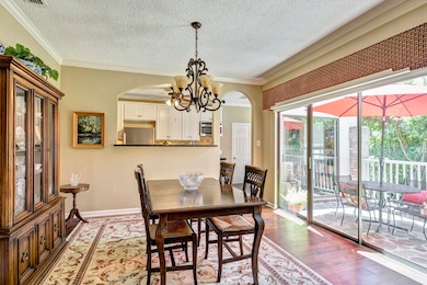 9623 Doliver Dr, Houston, TX 77063 - photo 5