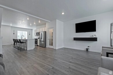 3944 N Eagle Point Ln, Eagle Mountain, UT 84005 - photo 6