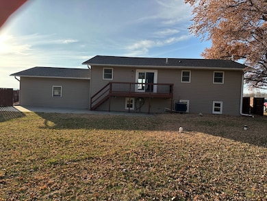 4504 N 1st St, Norfolk, NE 68701 - photo 7