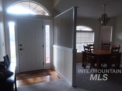 930 Muirfield Ln, Nampa, ID 83686 - photo 3