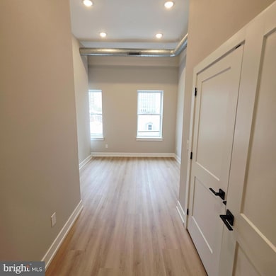 714 Chestnut St unit 3R, Philadelphia, PA 19106 - photo 7