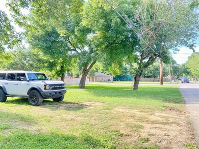 5101 Creekmont Dr, Houston, TX 77091 - photo 4