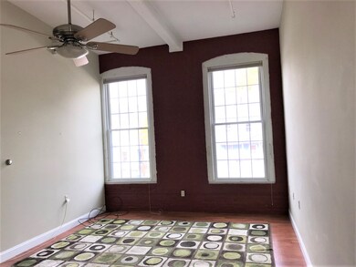 Emerson Mills unit 218, Pembroke, NH 03275 - photo 4