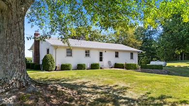 6275 E Mount Eden Rd, Scottsburg, IN 47170 - photo 2