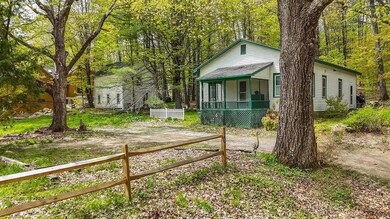 13 Harvey Rd, North Sutton, NH 03260 - photo 3