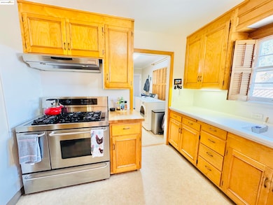 1114 C St, Antioch, CA 94509 - photo 6