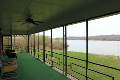 3923 Highway 49, Tennessee Ridge, TN 37178 - photo 6